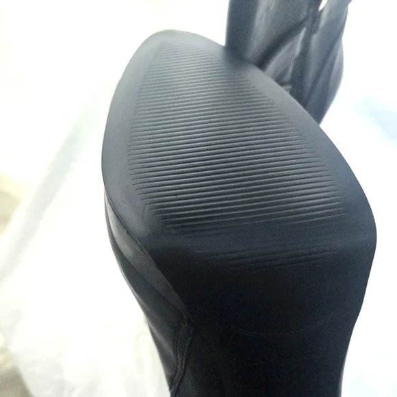 Enzo Angiolini Leather Booties NWOB ❤️ - Picture 10 of 16